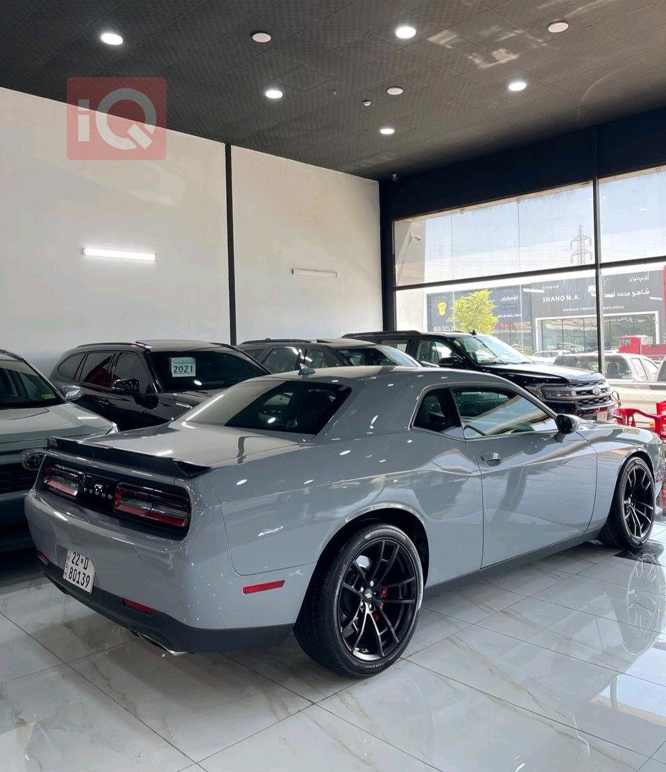 Dodge Challenger